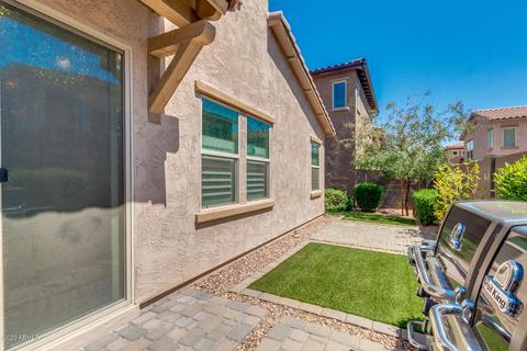 4641 E Nocona Ln, Phoenix, AZ 85050 photo 30