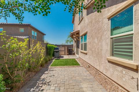 4641 E Nocona Ln, Phoenix, AZ 85050 photo 31