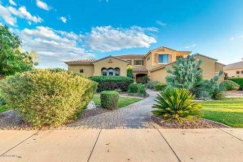 4277 E Meadowview Dr, Gilbert, AZ 85298 photo 4