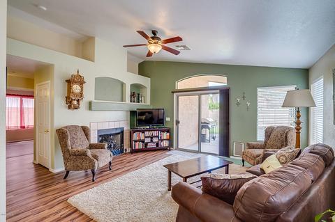 3096 E Desert Ln, Gilbert, AZ 85234 photo 2