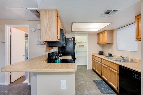 1352 E Highland Ave #117, Phoenix, AZ 85014 photo 8