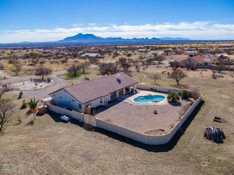 9288 S Springtail Dr, Hereford, AZ 85615 photo 2