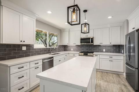 3311 N 34th St, Phoenix, AZ 85018 photo 9