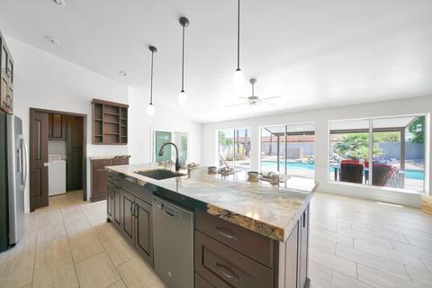 4611 E Sheena Dr, Phoenix, AZ 85032 photo 8