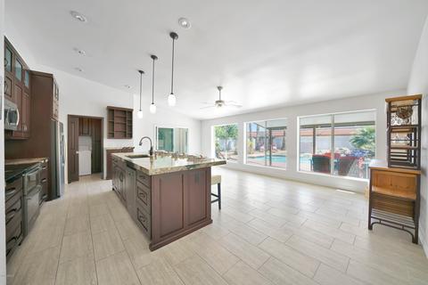 4611 E Sheena Dr, Phoenix, AZ 85032 photo 6