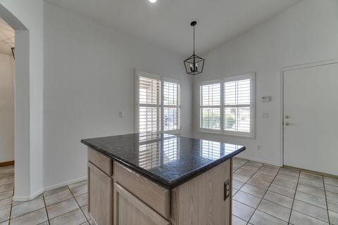 913 E Baylor Ln, Gilbert, AZ 85296 photo 17