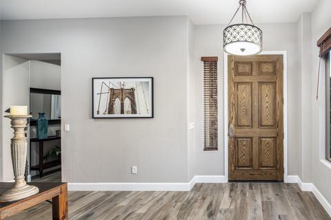 3805 E Patrick Ln, Phoenix, AZ 85050 photo 11