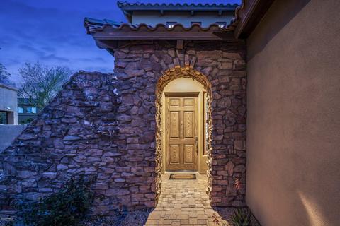 3805 E Patrick Ln, Phoenix, AZ 85050 photo 10