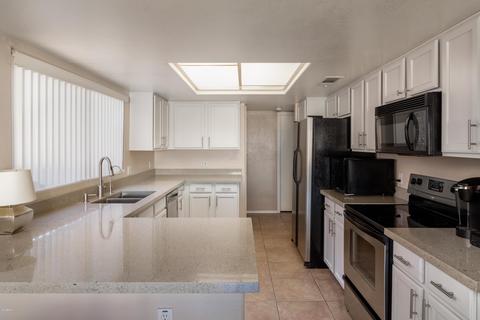 3940 E Rosemonte Dr, Phoenix, AZ 85050 photo 6