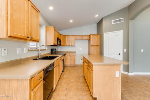 3895 E Thornton Ave, Gilbert, AZ 85297 photo 16