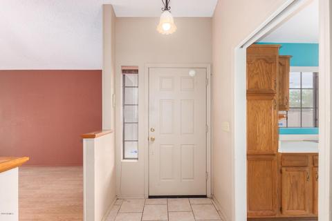 1024 E Sunburst Ln, Tempe, AZ 85284 photo 4