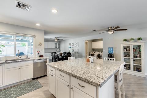 3405 E Paradise Dr, Phoenix, AZ 85028 photo 11