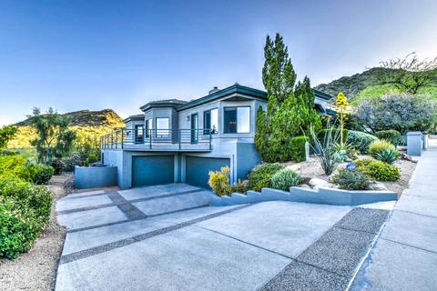 2211 E Mountain View Rd, Phoenix, AZ 85028 photo 1