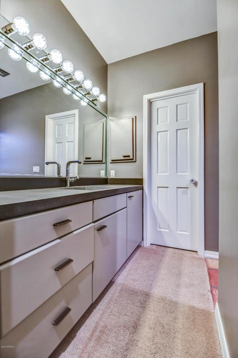 2211 E Mountain View Rd, Phoenix, AZ 85028 photo 12