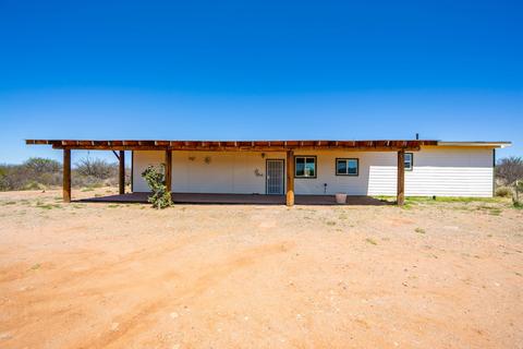 711 N Nanas Trl, Sierra Vista, AZ 85635