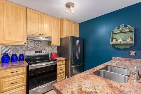 5525 E Thomas Rd #R16, Phoenix, AZ 85018 photo 8