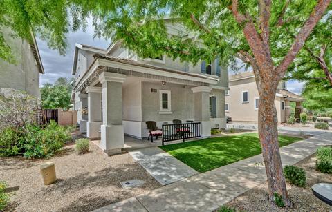 1392 S Hawk Ln, Gilbert, AZ 85296 photo 1