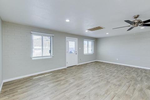 10245 N 15th Dr, Phoenix, AZ 85021 photo 5