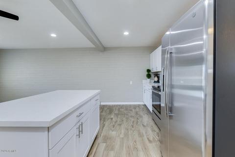 10245 N 15th Dr, Phoenix, AZ 85021 photo 9