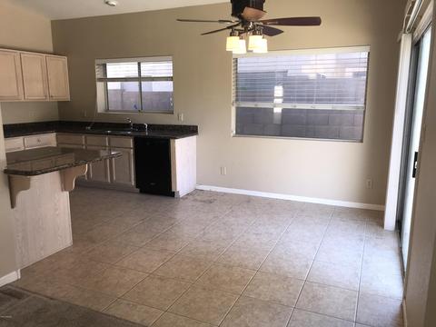 1530 E Beacon Dr, Gilbert, AZ 85234 photo 4