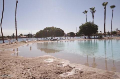 1530 E Beacon Dr, Gilbert, AZ 85234 photo 9