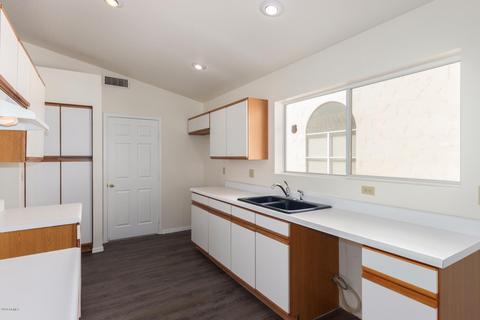 1636 E Windsong Dr, Phoenix, AZ 85048 photo 8