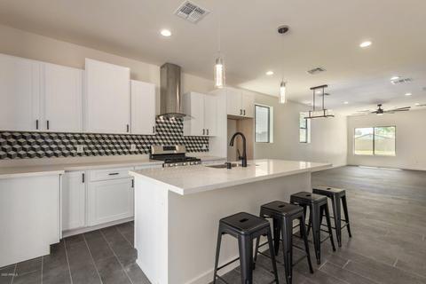2312 E Curnow Dr, Phoenix, AZ 85016 photo 9