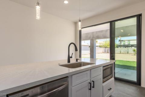 2312 E Curnow Dr, Phoenix, AZ 85016 photo 7