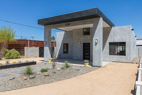 2312 E Curnow Dr, Phoenix, AZ 85016 photo 1