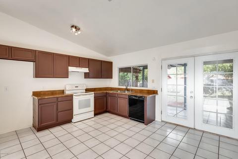 1918 S Apache Dr, Apache Junction, AZ 85120 photo 2