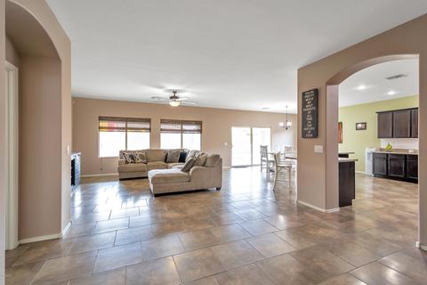 2945 E Tonto Dr, Gilbert, AZ 85298 photo 4