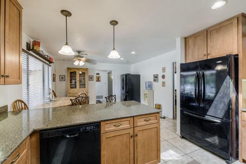 1017 S 131st St, Gilbert, AZ 85233 photo 11