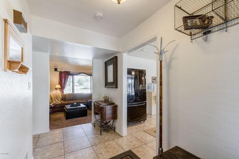 1017 S 131st St, Gilbert, AZ 85233 photo 4
