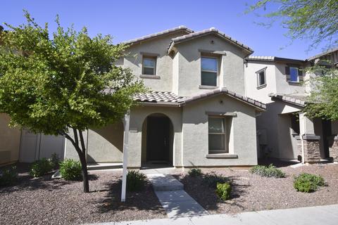 895 S Pheasant Dr, Gilbert, AZ 85296 photo 1