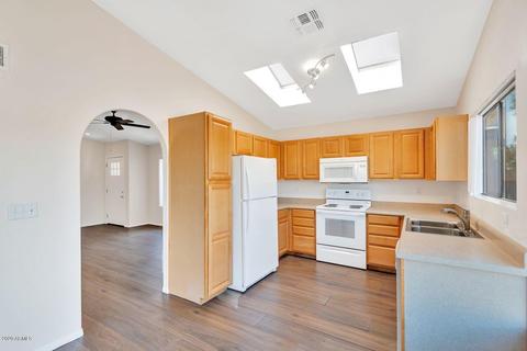 4452 E Wescott Dr, Phoenix, AZ 85050 photo 6