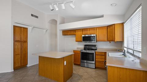 4330 E Gatewood Rd, Phoenix, AZ 85050 photo 9