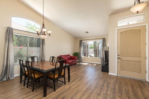 2224 S Revolta St, Mesa, AZ 85209 photo 2