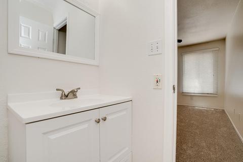 723 E Vaughn Dr, Tempe, AZ 85283 photo 33