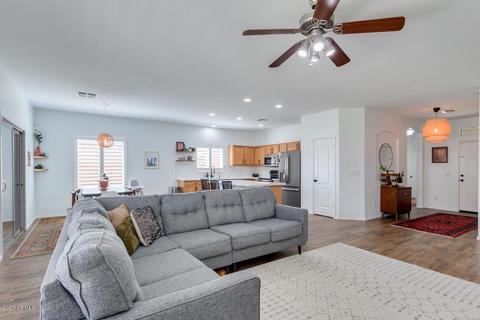 1267 E Macaw Dr, Gilbert, AZ 85297 photo 5