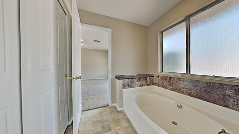 828 E Michigan Ave, Phoenix, AZ 85022 photo 11