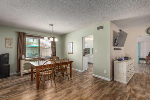 10617 N 49th Ave, Glendale, AZ 85304 photo 7