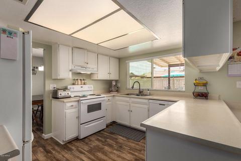 10617 N 49th Ave, Glendale, AZ 85304 photo 12