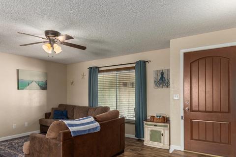 10617 N 49th Ave, Glendale, AZ 85304 photo 5