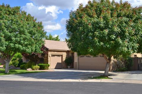3037 E Cornell Ct, Gilbert, AZ 85234 photo 2
