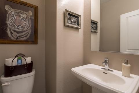 2329 E Hidalgo Ave, Phoenix, AZ 85040 photo 12