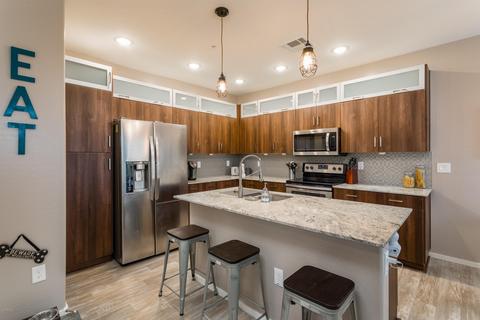 2329 E Hidalgo Ave, Phoenix, AZ 85040 photo 8