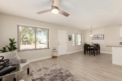 2313 E Laurel Ln, Phoenix, AZ 85028 photo 3