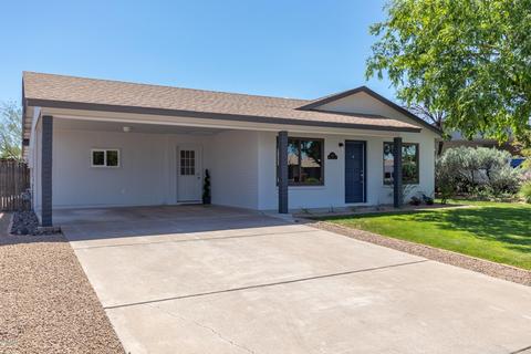 2313 E Laurel Ln, Phoenix, AZ 85028 photo 2
