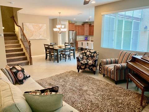 2154 S Agnes Ln, Gilbert, AZ 85295 photo 3