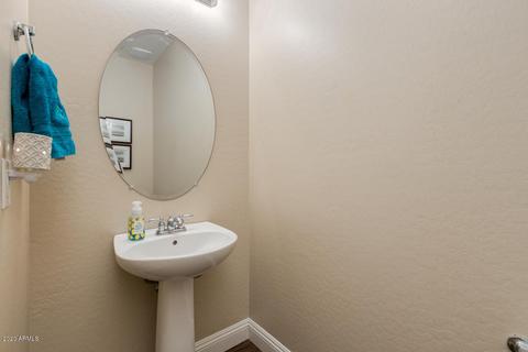 2958 E Baars Ct, Gilbert, AZ 85297 photo 8